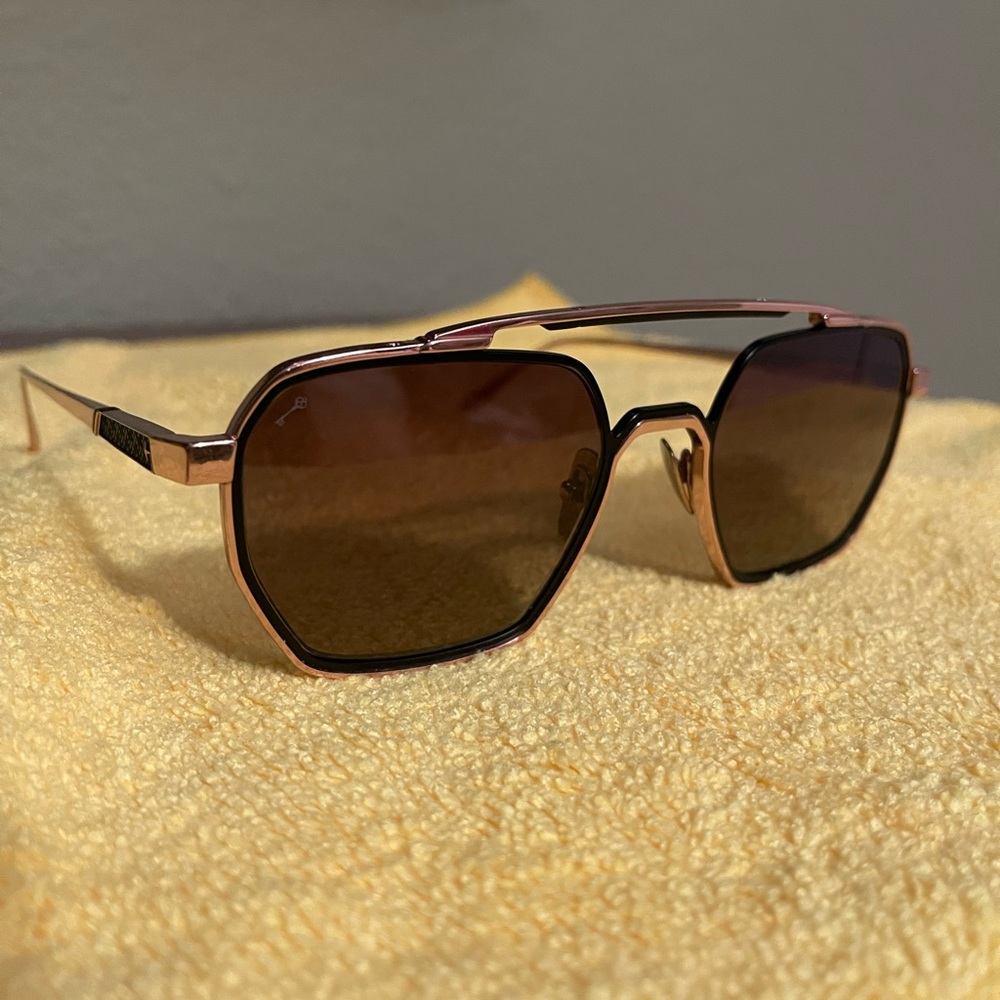 LEISURE SOCIETY VICTOR 18k ROSE GOLD SUNGLASSES